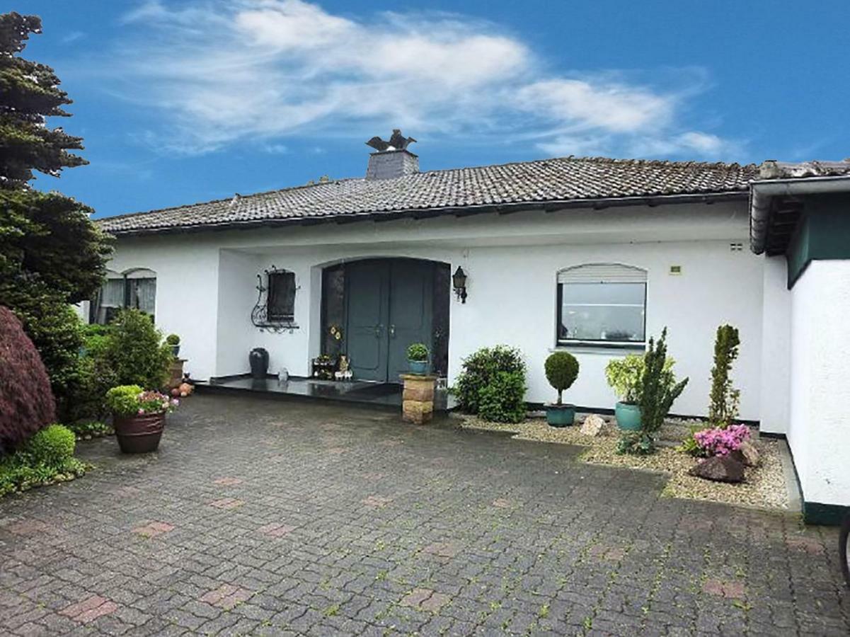 Bed And Breakfast Am Hoehenweg Warstein Eksteriør bilde