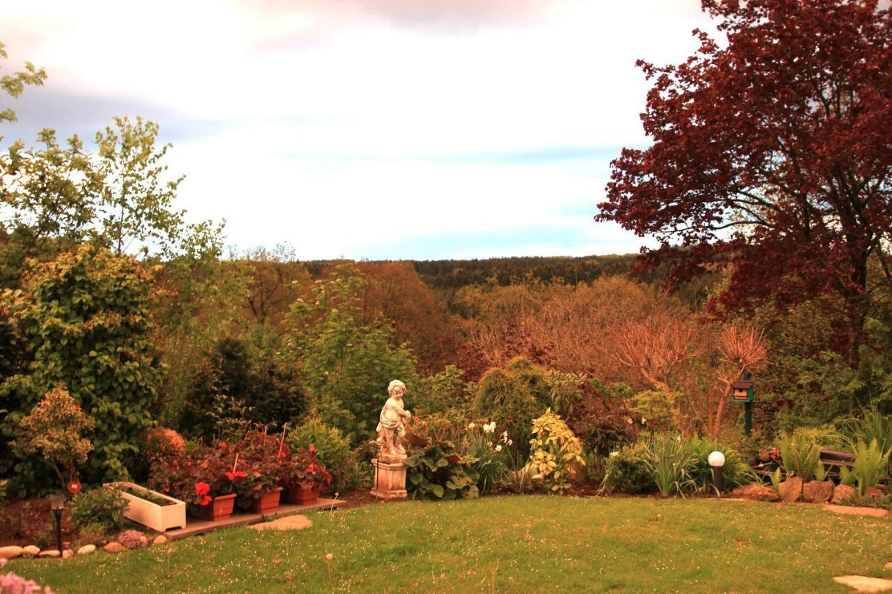 Bed And Breakfast Am Hoehenweg Warstein Eksteriør bilde